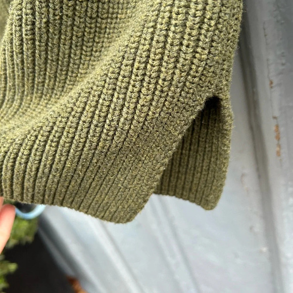 J. Crew Mercantile Green Cotton V Neck, size Small - Picture 10 of 12